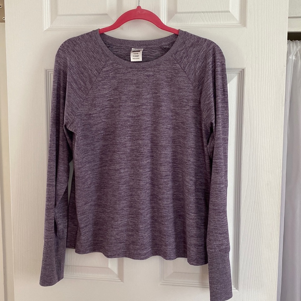 Avia Long sleeved top size S